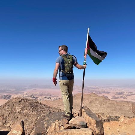 Wadi Rum Desert Camp ภายนอก รูปภาพ