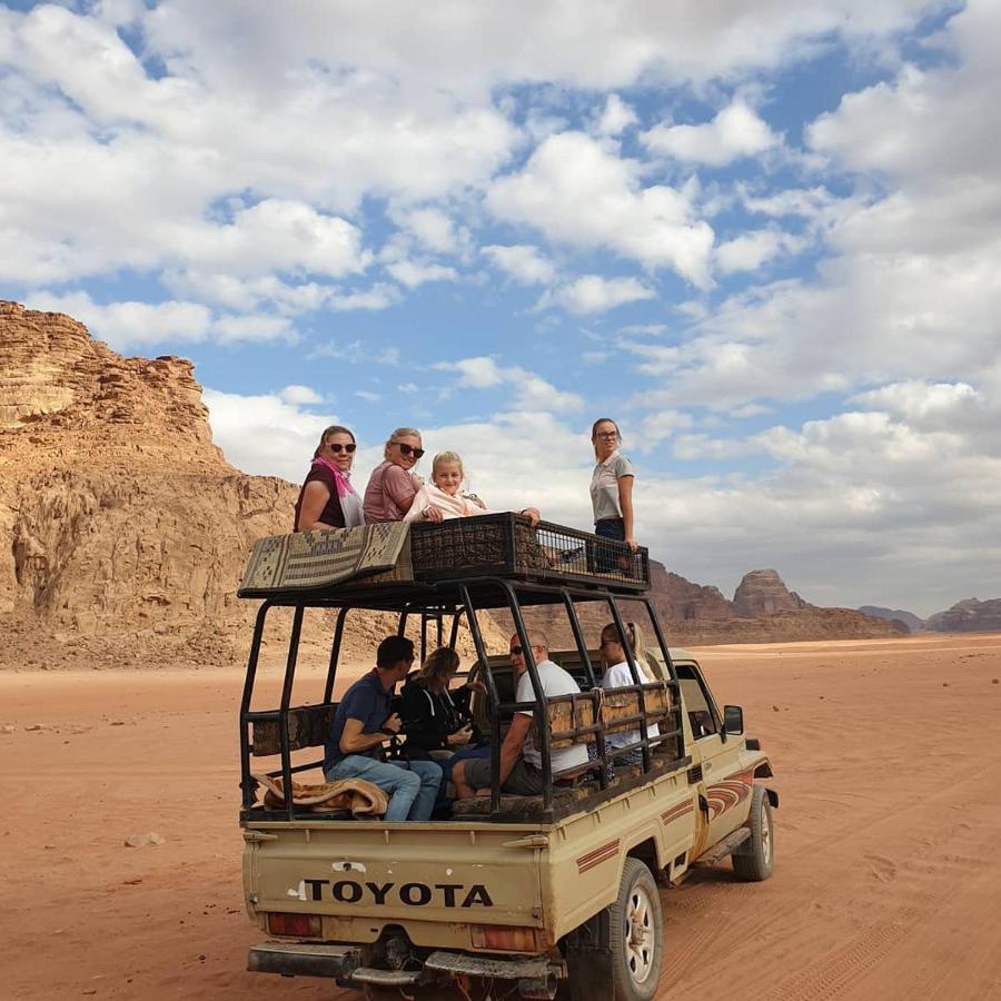 Wadi Rum Desert Camp ภายนอก รูปภาพ