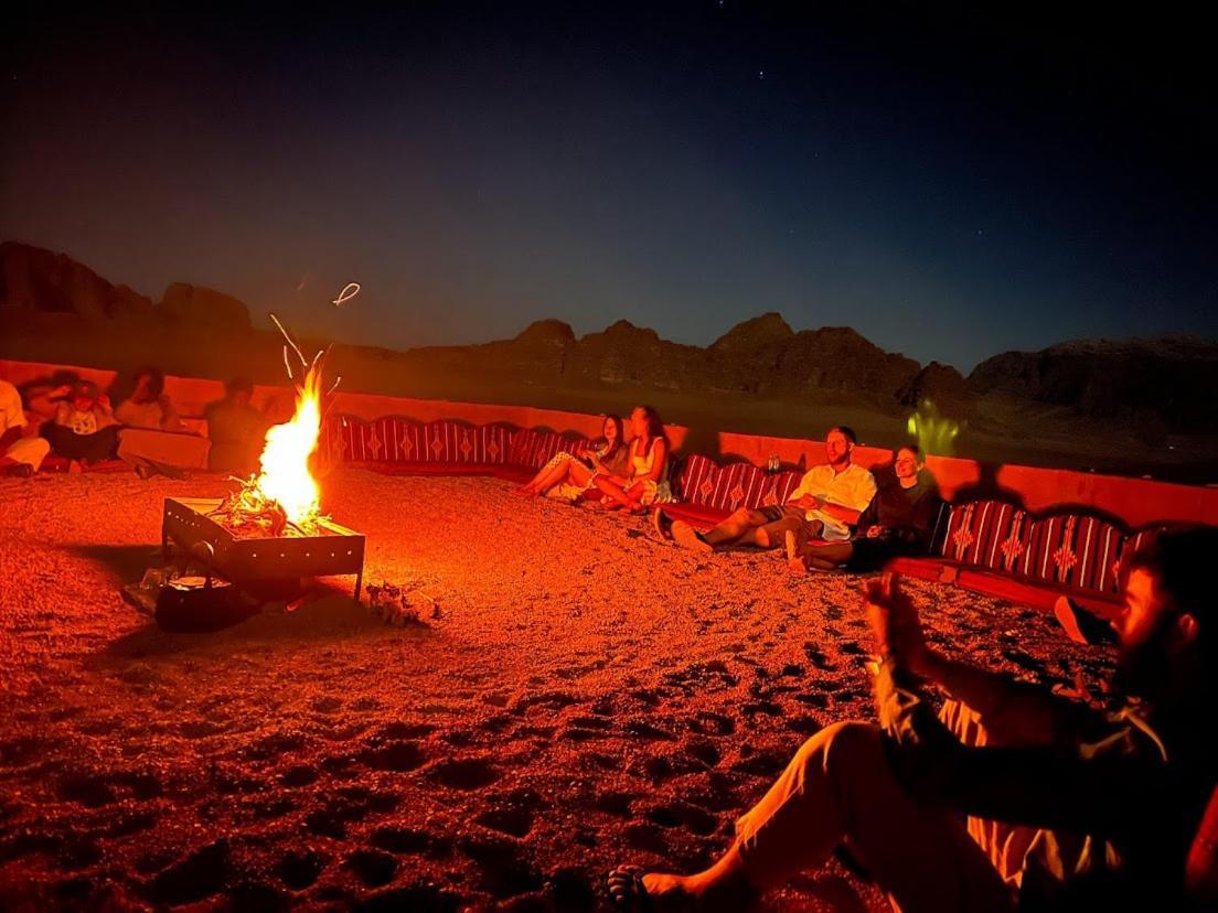 Wadi Rum Desert Camp ภายนอก รูปภาพ
