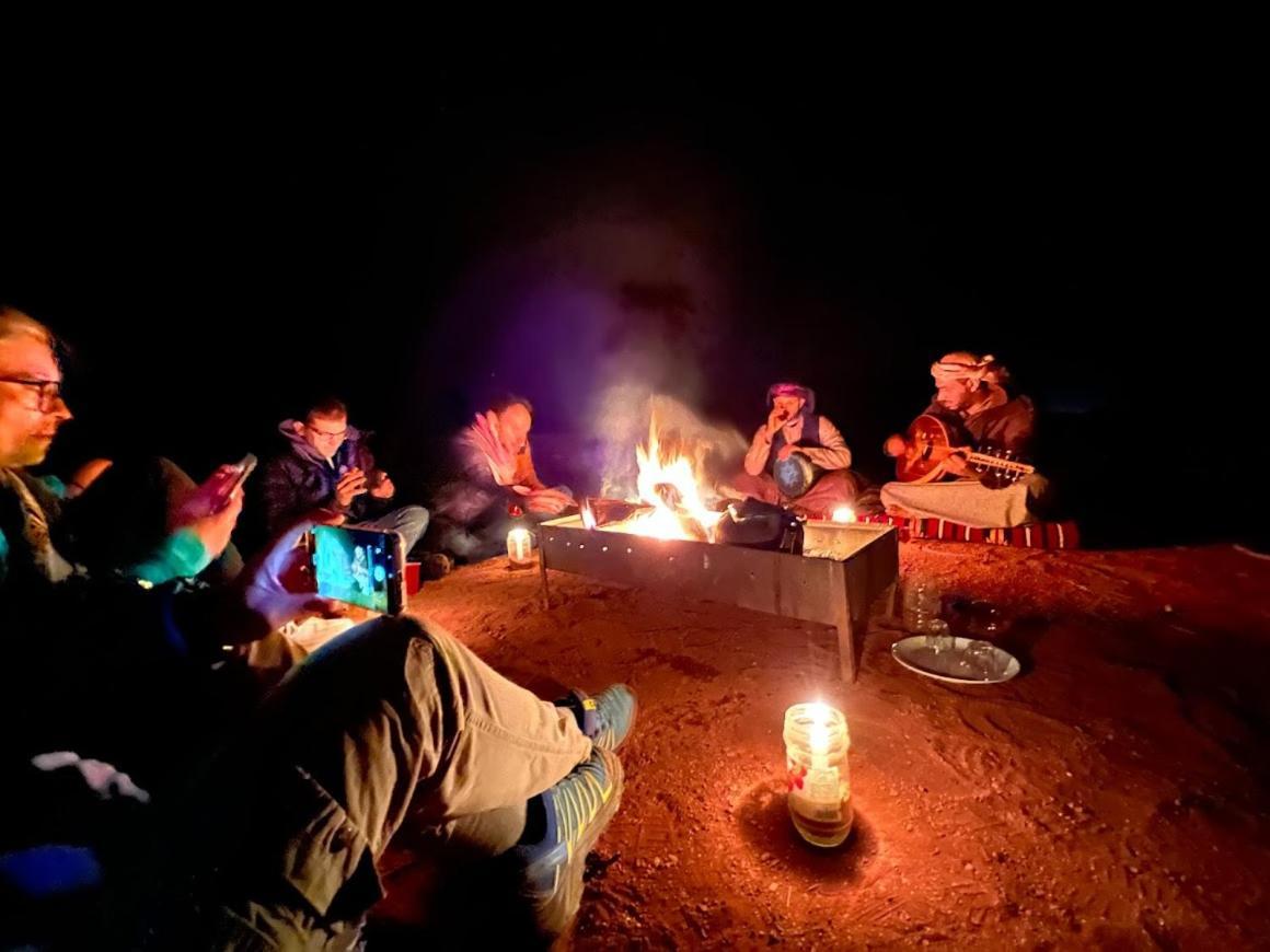 Wadi Rum Desert Camp ภายนอก รูปภาพ