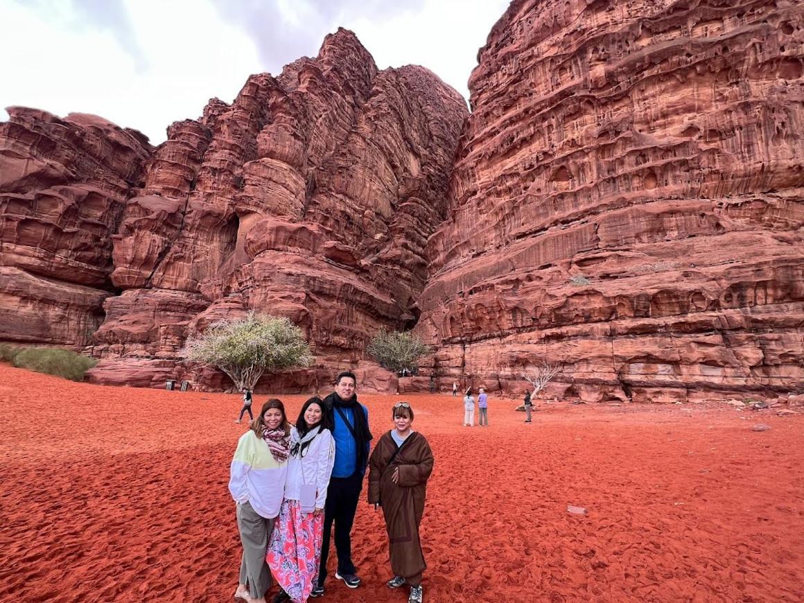 Wadi Rum Desert Camp ภายนอก รูปภาพ