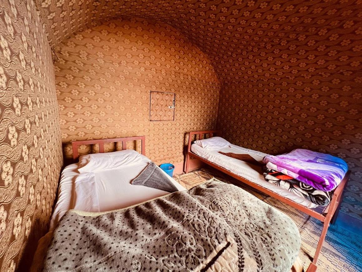Wadi Rum Desert Camp ภายนอก รูปภาพ